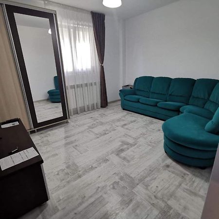 Sweet Home Iasi Airport 2 المظهر الخارجي الصورة